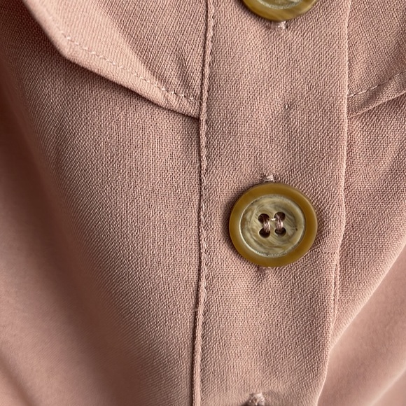 Lulu’s Crop Top - Picture 6 of 11